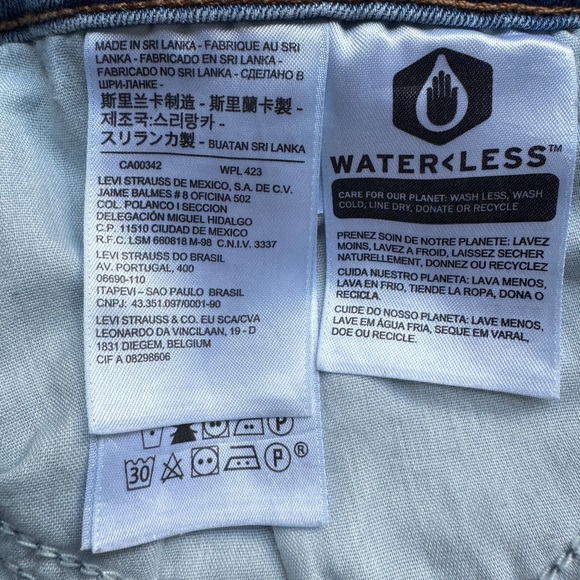 Levi's Women's Classic Bootcut Jeans Mid Rise Size 14 Side Embroidered - Picture 10 of 13